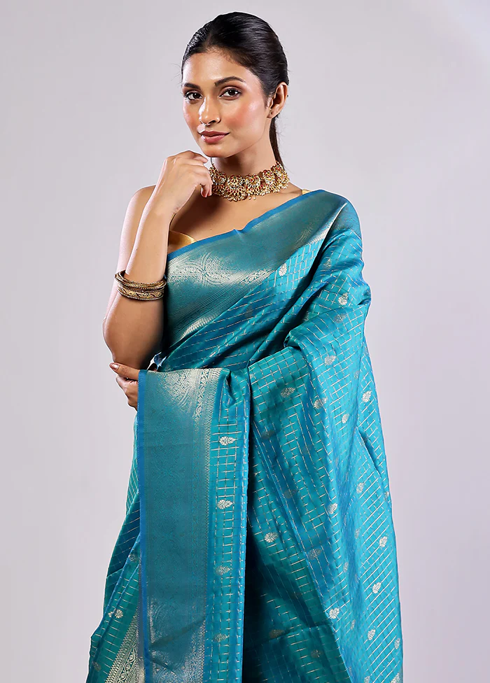 Blue Katan Silk Saree With Blouse Piece - Image 2