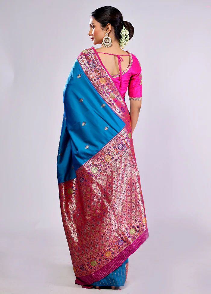 Blue Katan Silk Saree With Blouse Piece - Image 4