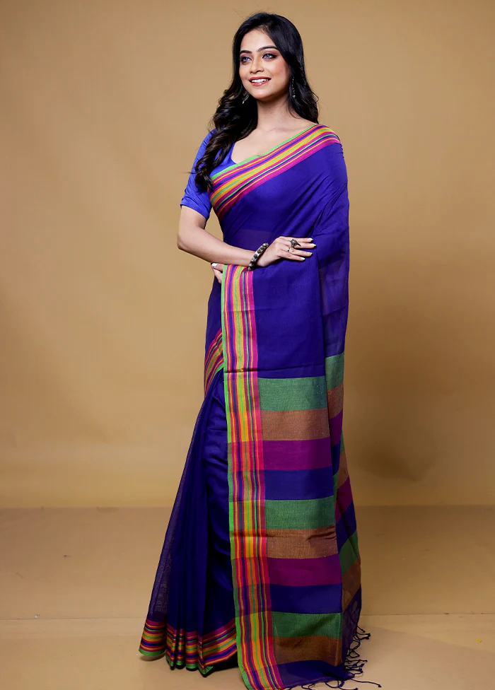 Blue Cotton Saree With Blouse Piece - Image 4