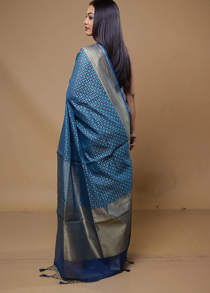 Blue Kora Silk Saree With Blouse Piece - Image 3