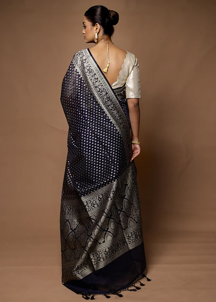 Blue Kora Silk Saree With Blouse Piece - Image 3