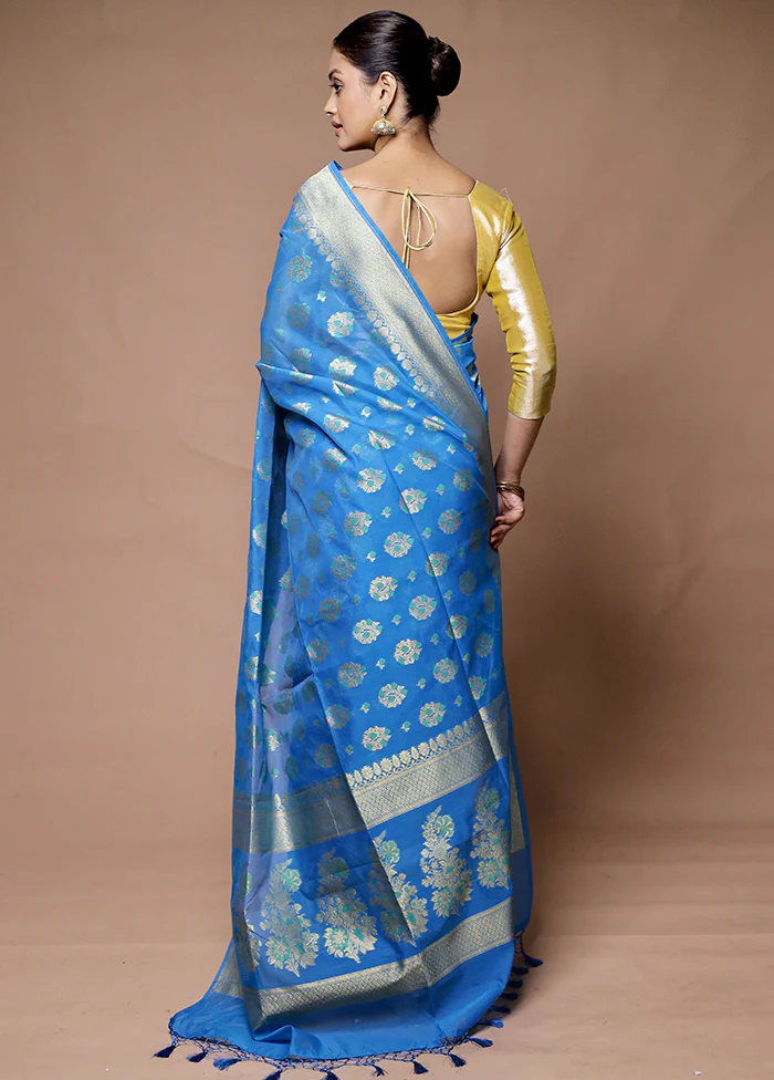 Blue Kora Silk Saree With Blouse Piece - Image 3