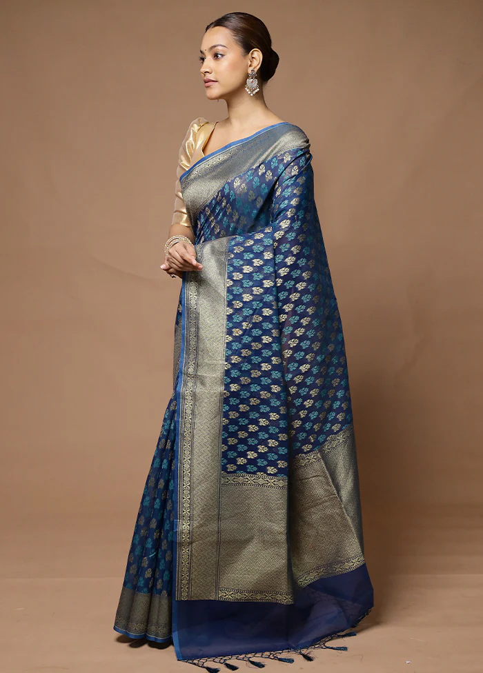 Blue Kora Silk Saree With Blouse Piece - Image 4