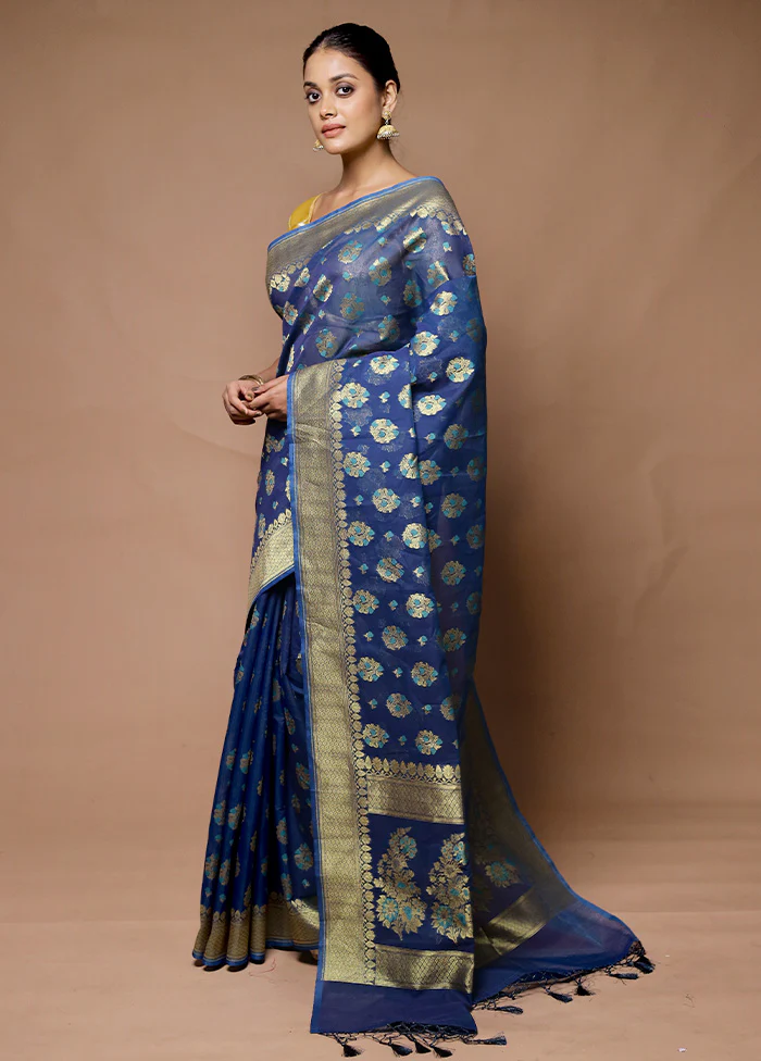 Blue Kora Silk Saree With Blouse Piece - Image 4