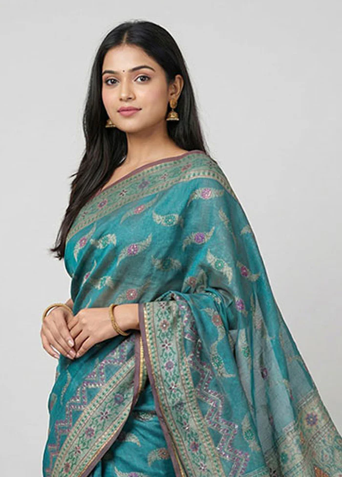 Blue Kora Silk Saree With Blouse Piece - Image 2