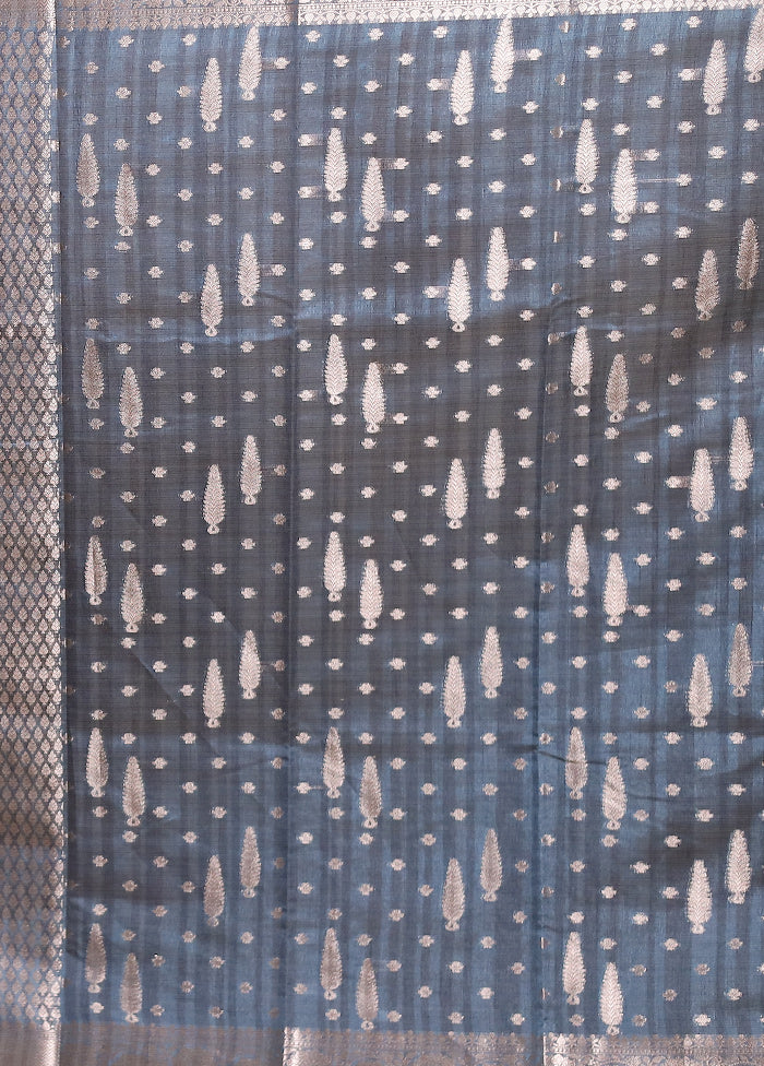 Blue Kora Silk Saree With Blouse Piece - Image 5