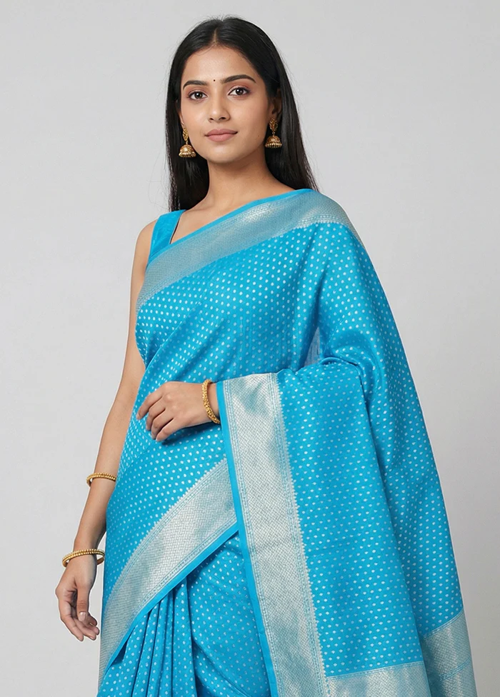 Blue Kora Silk Saree With Blouse Piece - Image 2