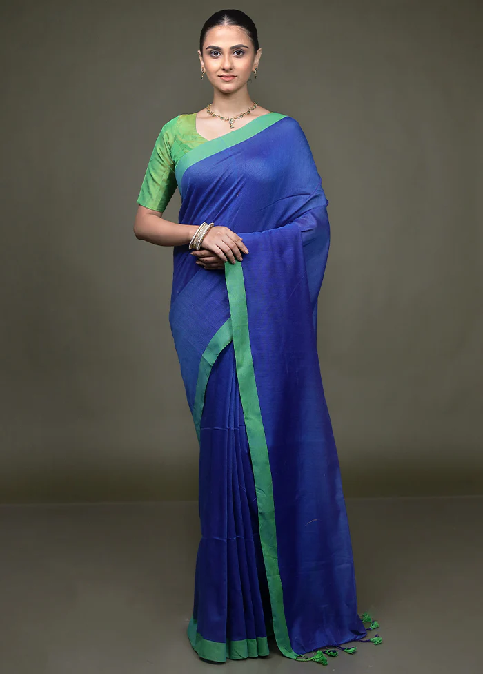 Blue Matka Silk Saree With Blouse Piece - Image 2
