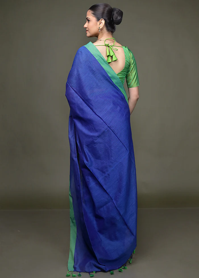 Blue Matka Silk Saree With Blouse Piece - Image 3
