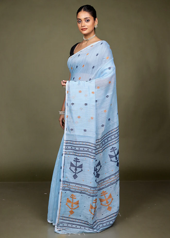 Blue Matka Silk Saree With Blouse Piece - Image 4