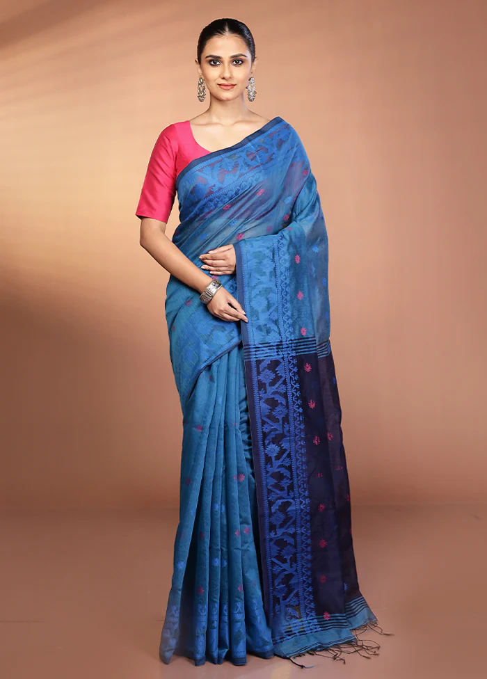 Blue Matka Silk Saree With Blouse Piece - Image 2