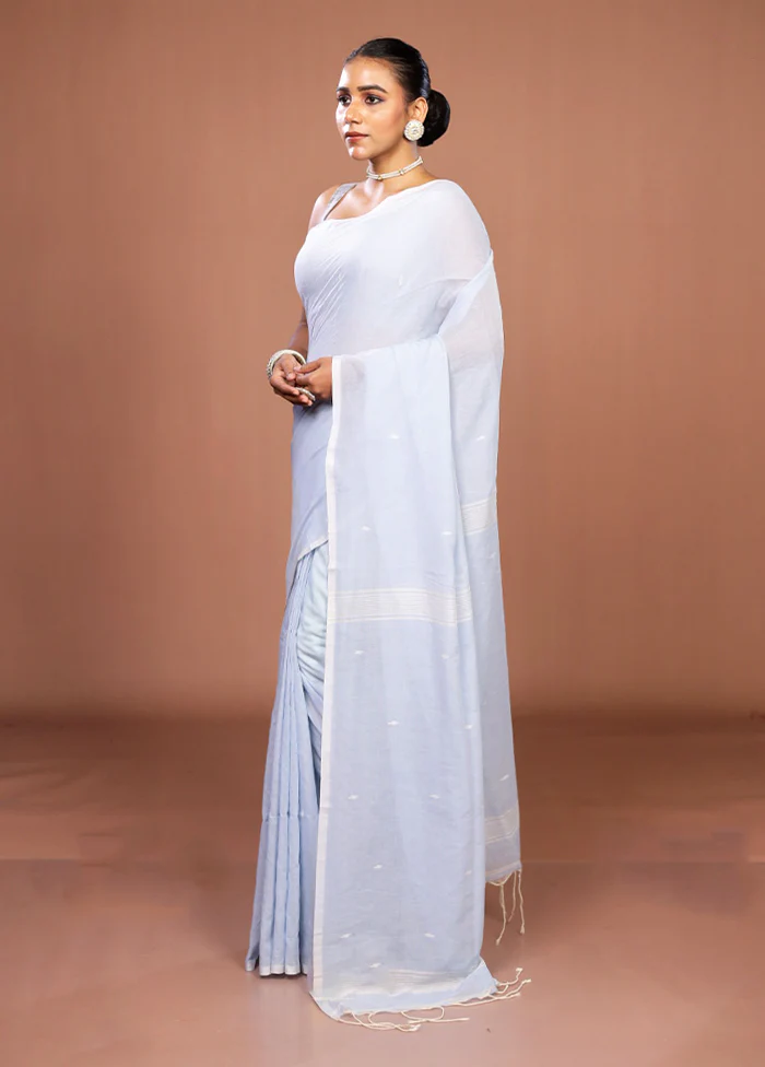 Blue Matka Silk Saree With Blouse Piece - Image 4