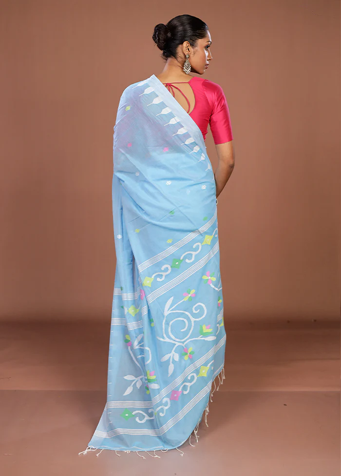 Blue Matka Silk Saree With Blouse Piece - Image 3