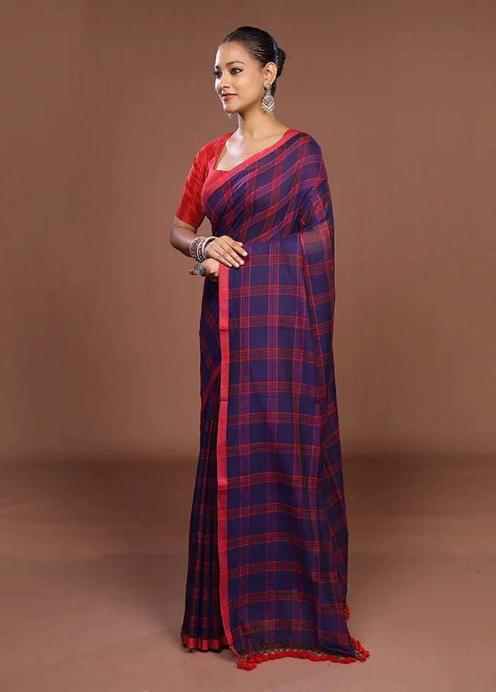 Blue Matka Silk Saree With Blouse Piece - Image 4