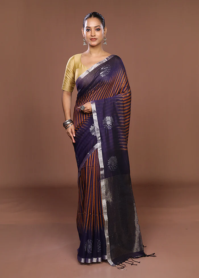 Blue Matka Silk Saree With Blouse Piece - Image 2