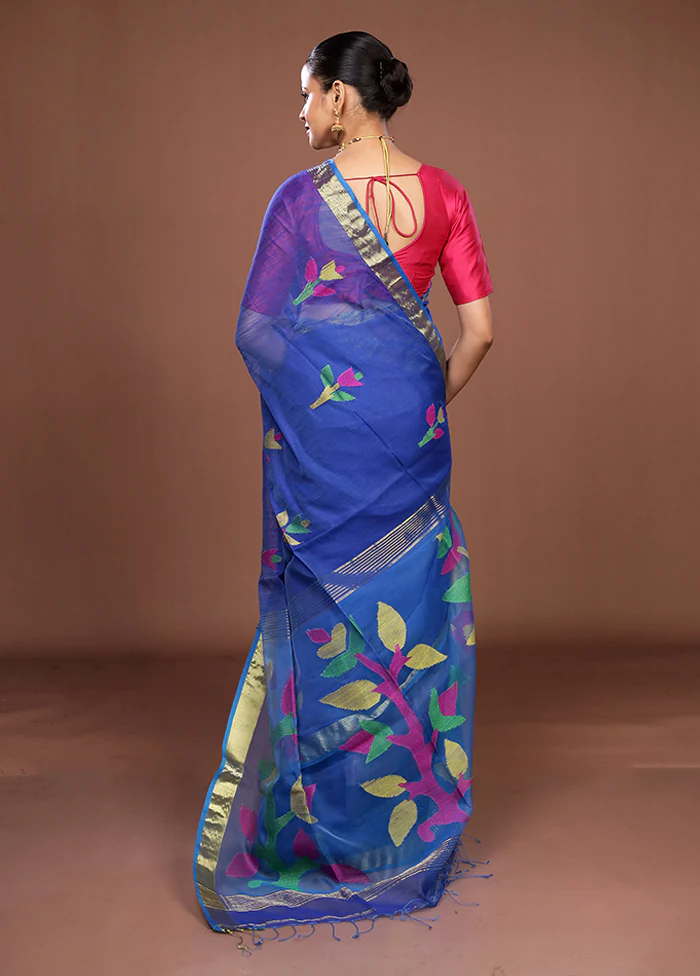 Blue Matka Silk Saree With Blouse Piece - Image 3