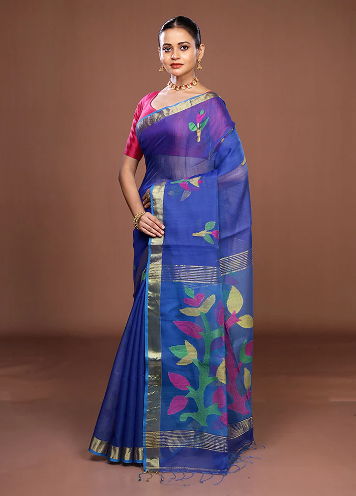 Blue Matka Silk Saree With Blouse Piece - Image 4