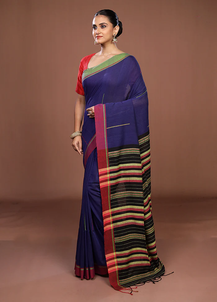 Blue Matka Silk Saree With Blouse Piece - Image 4