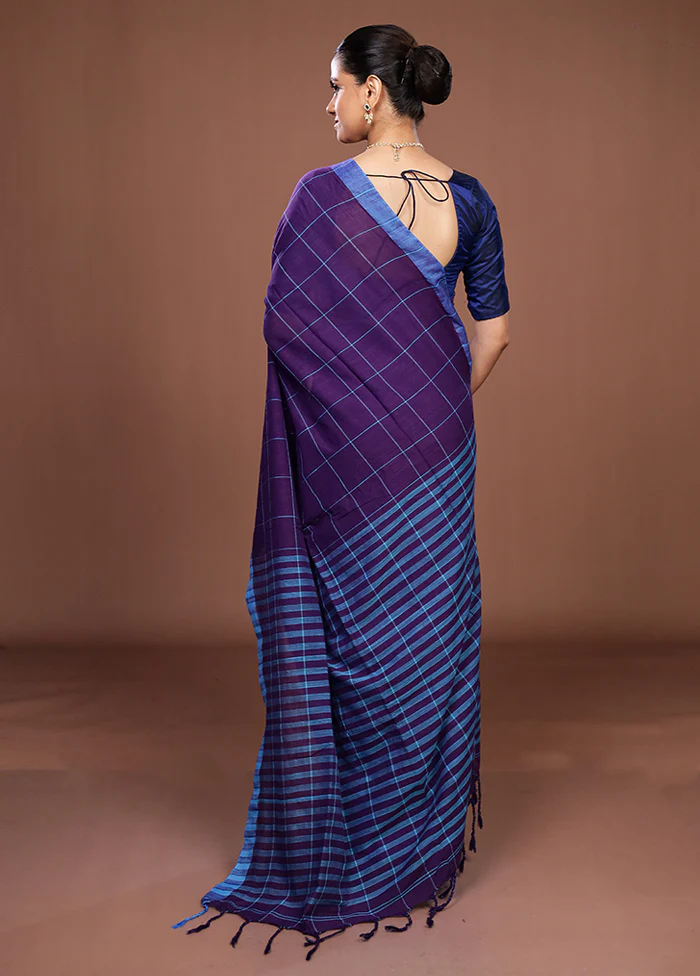 Blue Matka Silk Saree With Blouse Piece - Image 3