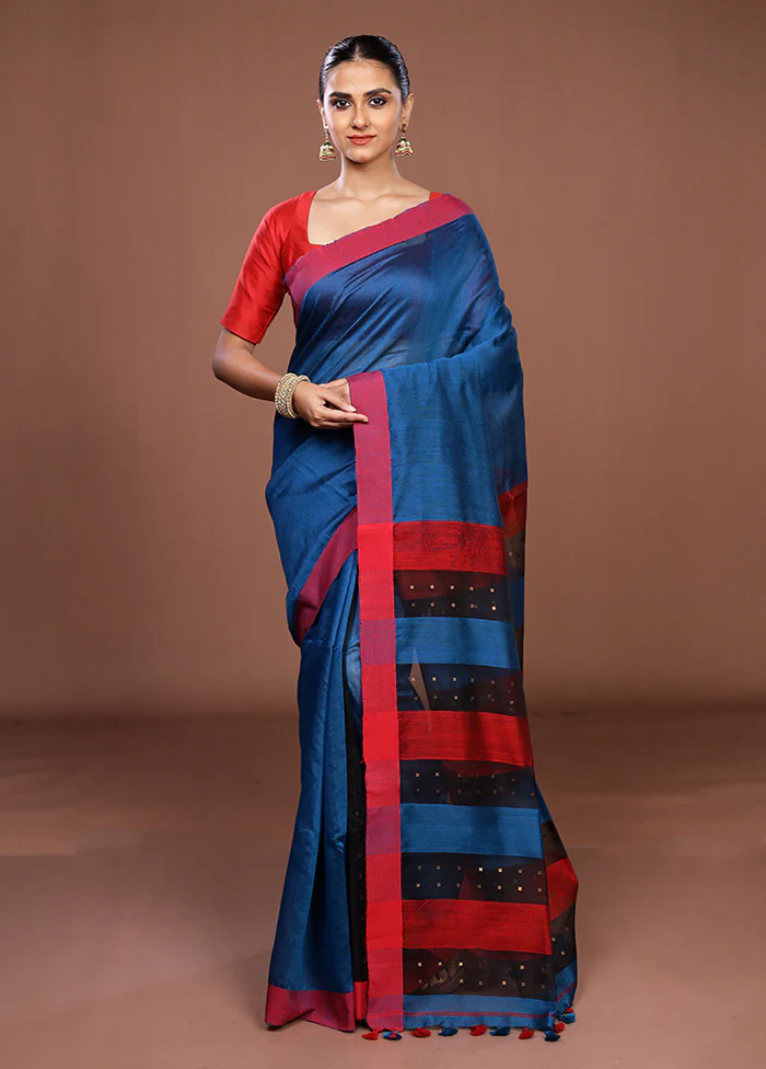 Blue Matka Silk Saree With Blouse Piece - Image 2