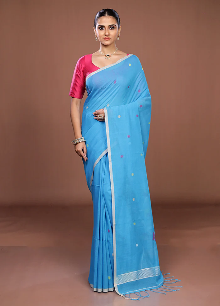 Blue Matka Silk Saree With Blouse Piece - Image 2
