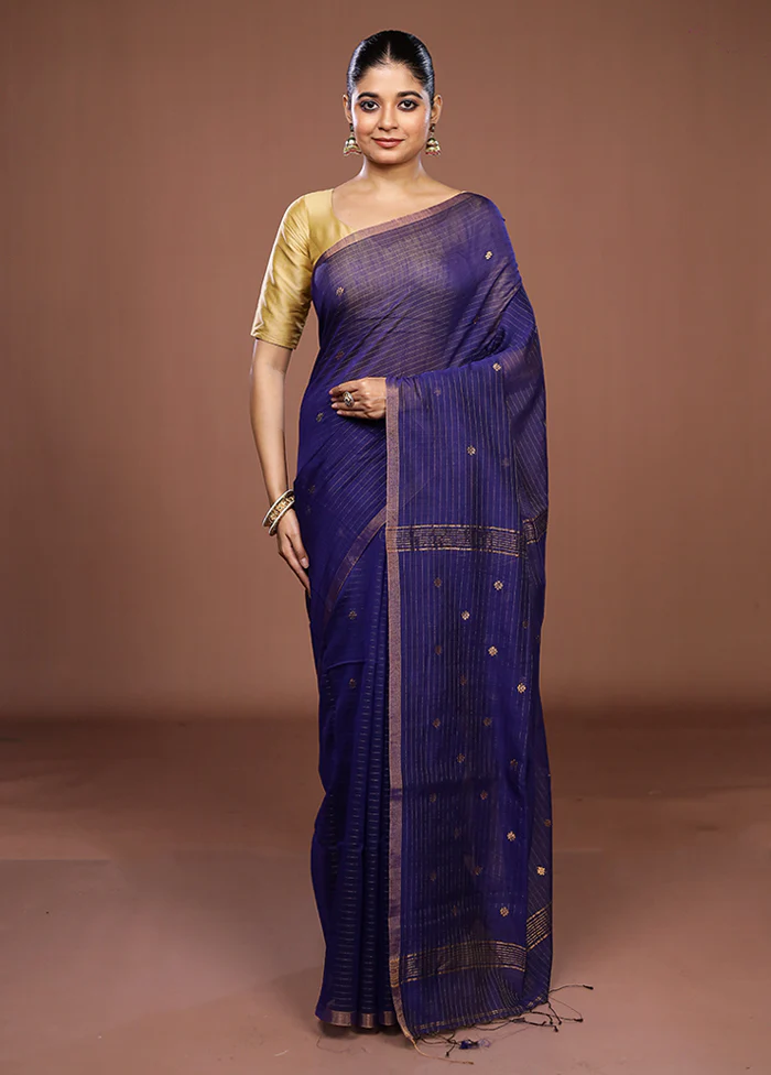 Blue Matka Silk Saree With Blouse Piece - Image 2
