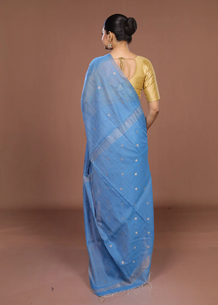 Blue Matka Silk Saree With Blouse Piece - Image 3