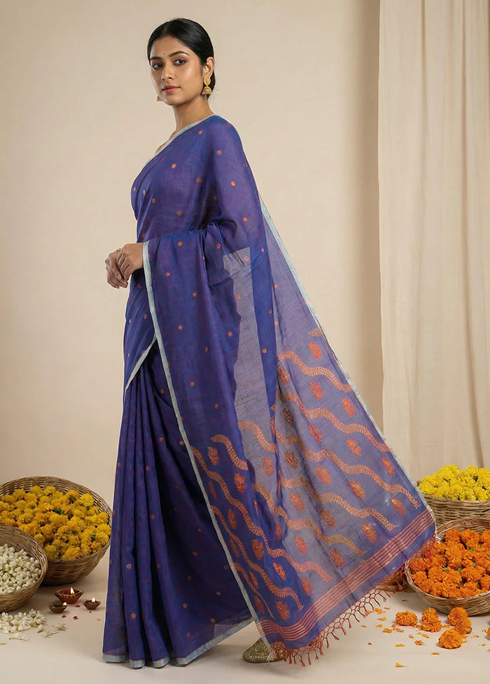 Blue Matka Silk Saree With Blouse Piece - Image 4