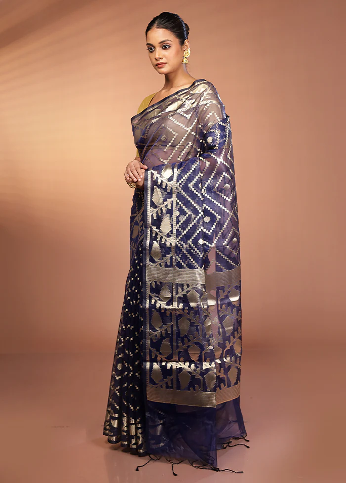 Blue Organza Saree With Blouse Piece - Image 4