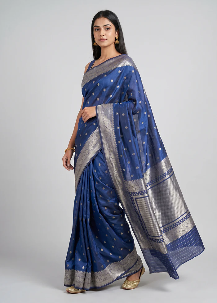 Blue Organza Saree With Blouse Piece