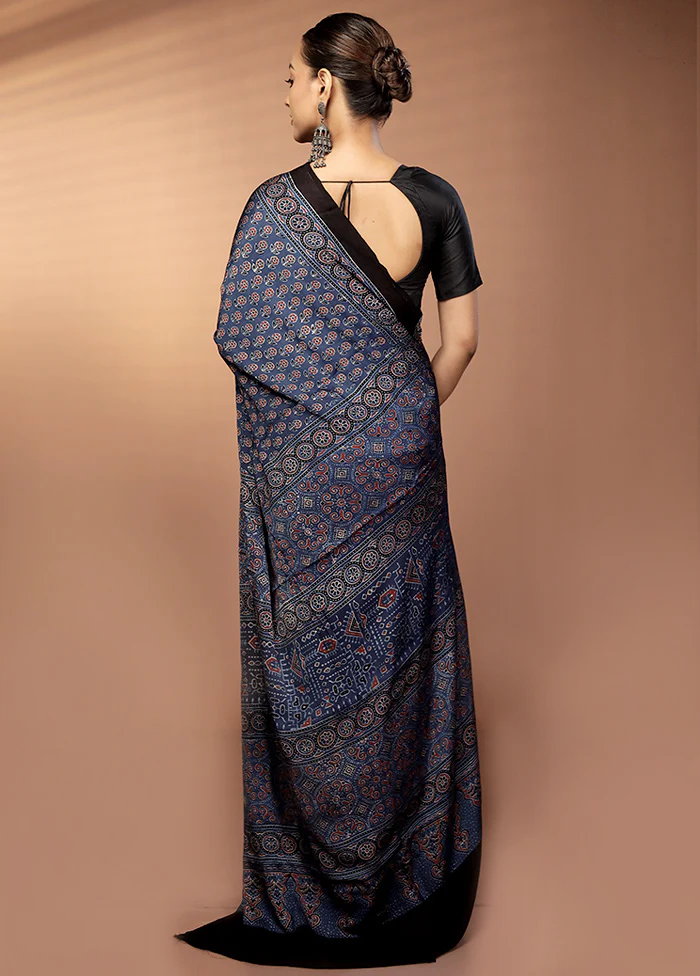 Blue Printed Pure Silk Saree Without Blouse Piece - Image 3