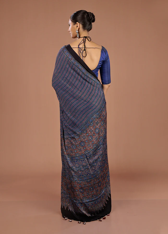 Blue Printed Pure Silk Saree Without Blouse Piece - Image 3