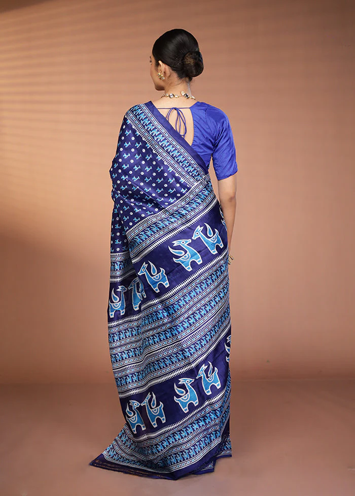 Blue Printed Silk Saree Without Blouse Piece - Image 3