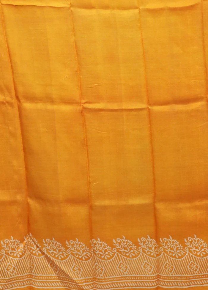 Blue Printed Silk Saree Without Blouse Piece - Image 5