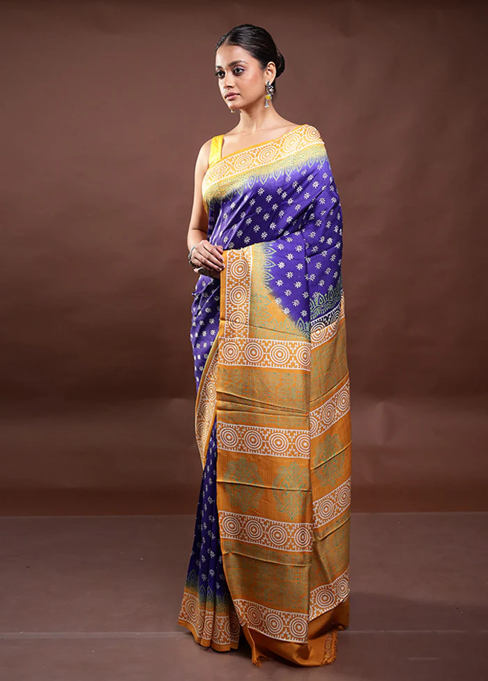 Blue Printed Silk Saree Without Blouse Piece - Image 4
