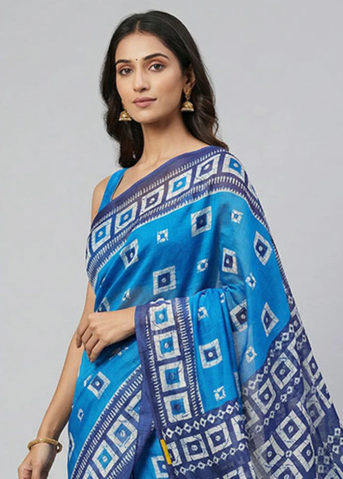 Blue Printed Silk Saree Without Blouse Piece - Image 2
