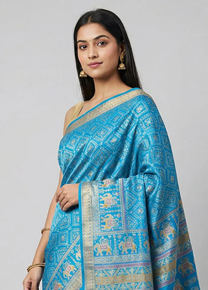 Blue Printed Silk Saree Without Blouse Piece - Image 2