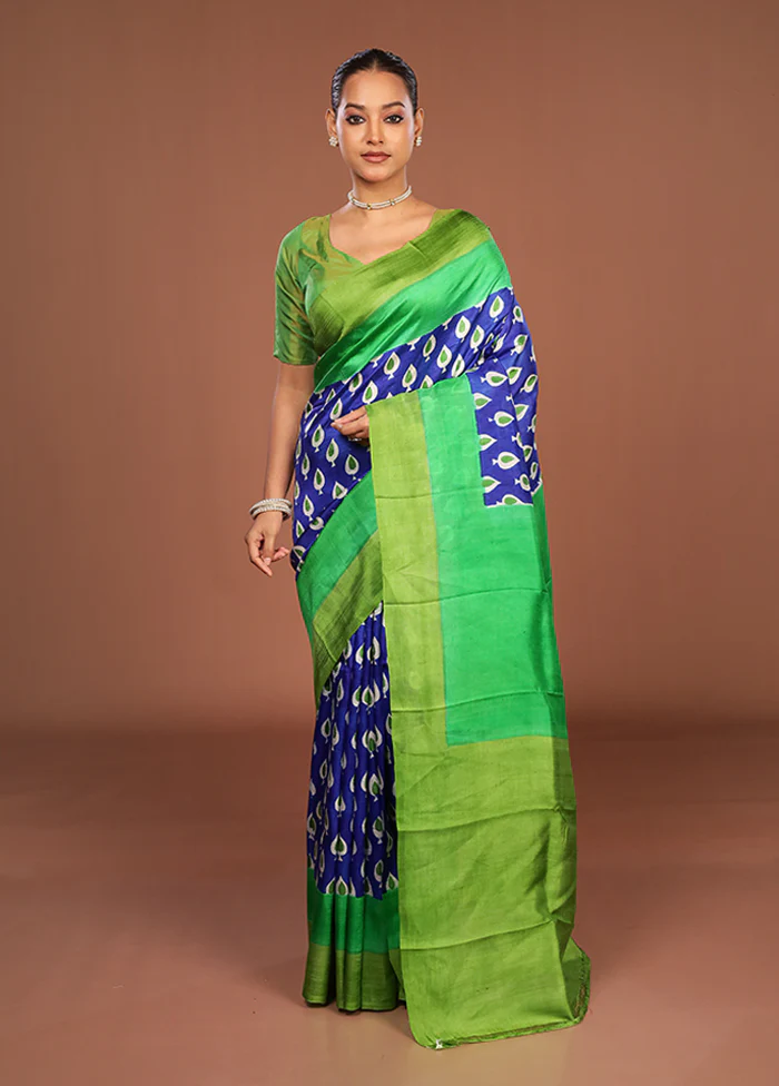 Blue Printed Silk Saree Without Blouse Piece - Image 2