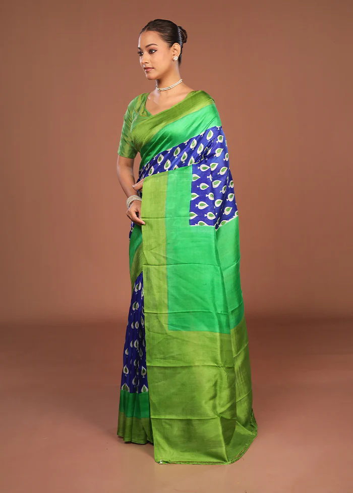 Blue Printed Silk Saree Without Blouse Piece - Image 4