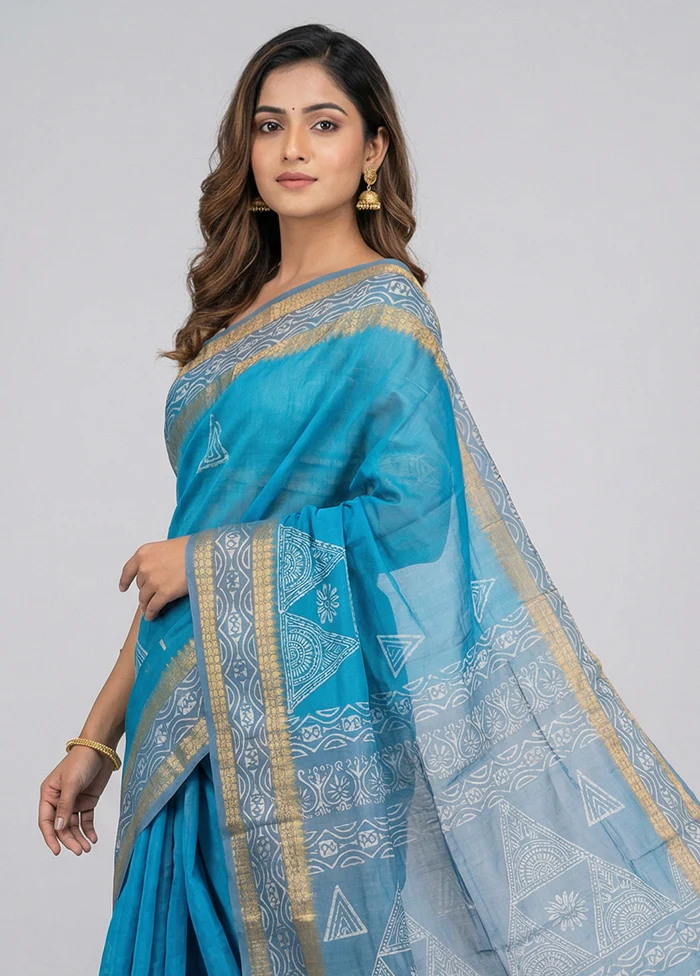 Blue Printed Silk Saree Without Blouse Piece - Image 2
