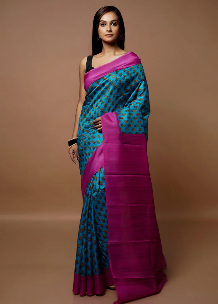 Blue Printed Silk Saree Without Blouse Piece - Image 2
