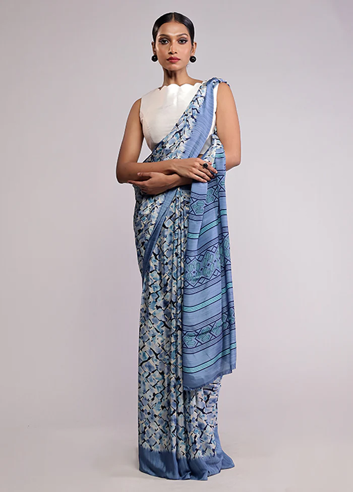 Blue Printed Silk Saree With Blouse Piece - Image 2