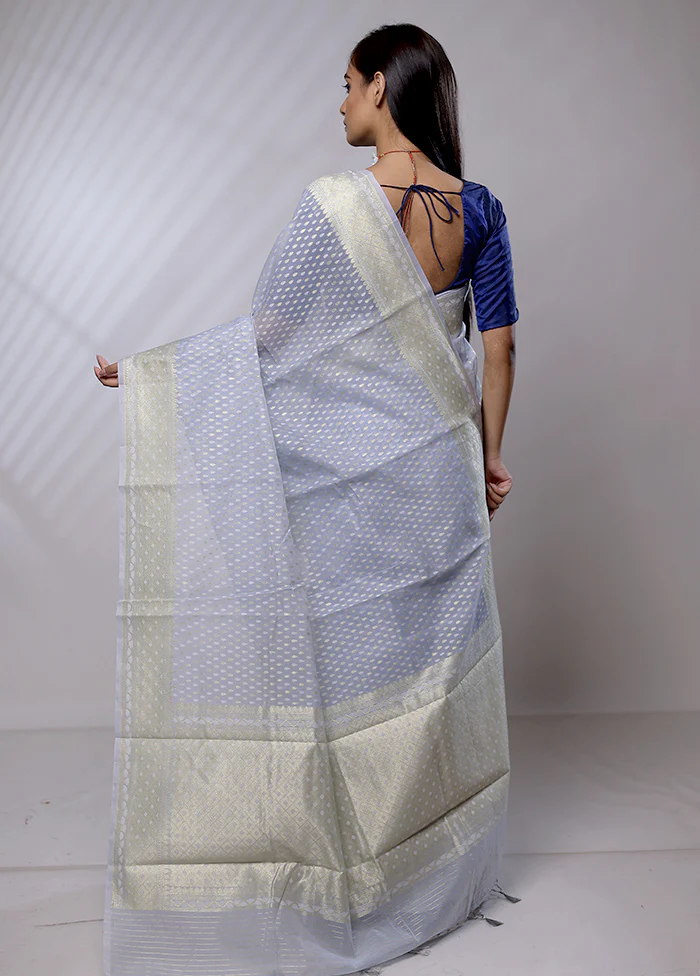 Blue Pure Cotton Saree With Blouse Piece - Image 3