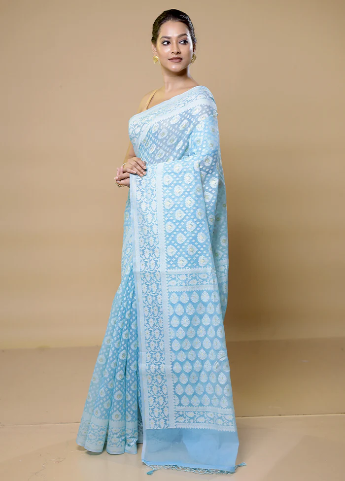 Blue Pure Cotton Saree With Blouse Piece - Image 4