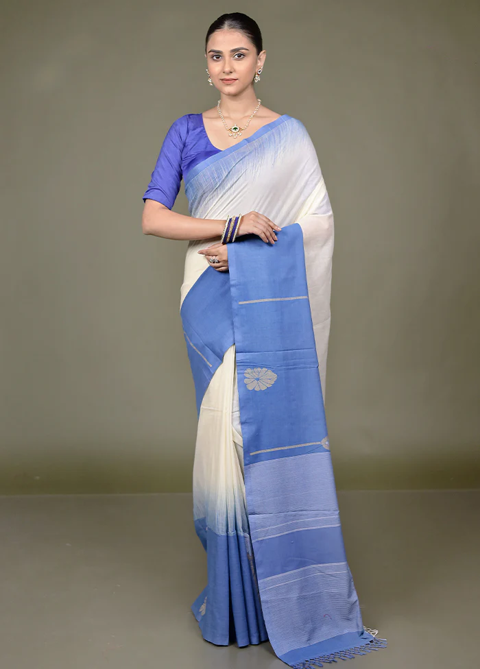 Cream Pure Cotton Saree With Blouse Piece - Image 2