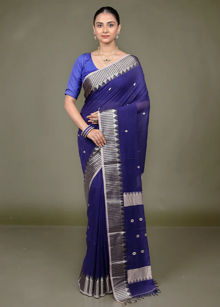 Blue Pure Cotton Saree With Blouse Piece - Image 2