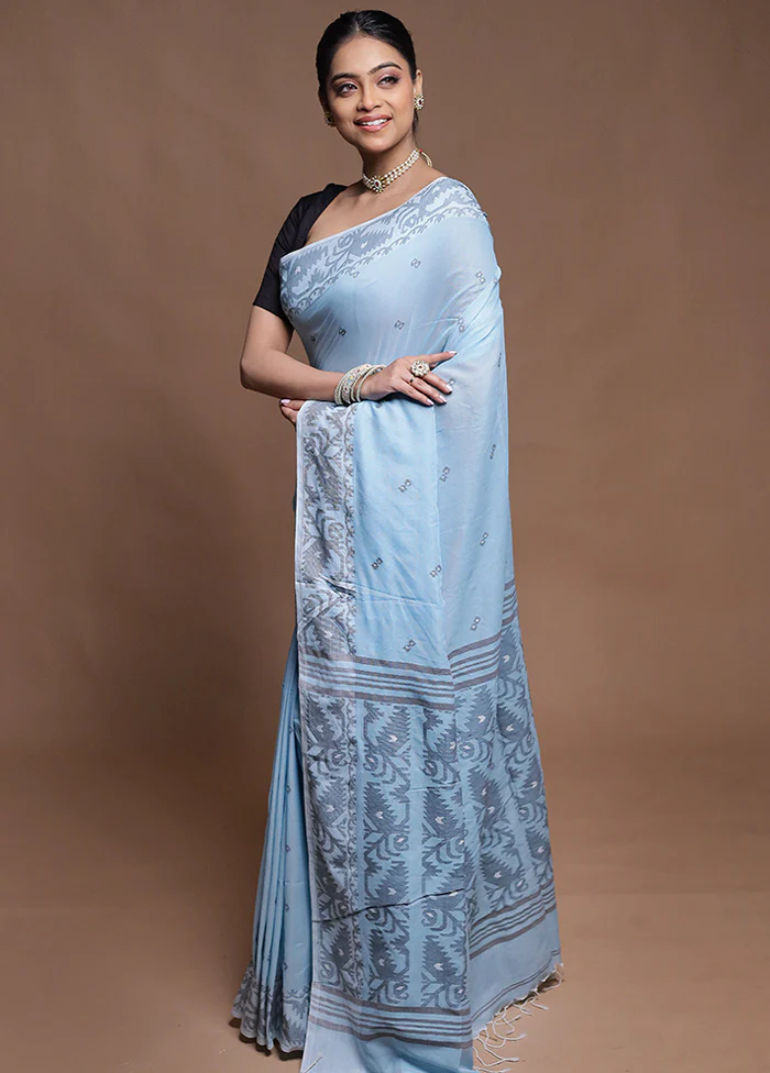 Blue Pure Cotton Saree With Blouse Piece - Image 4