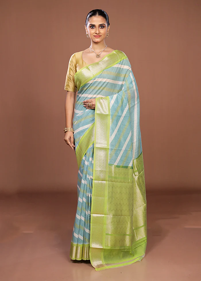 Blue Pure Cotton Saree With Blouse Piece - Image 2