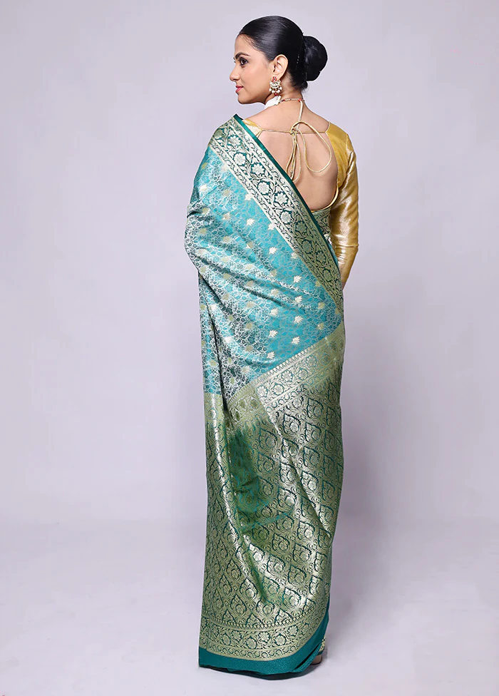 Blue Tanchoi Silk Saree With Blouse Piece - Image 3