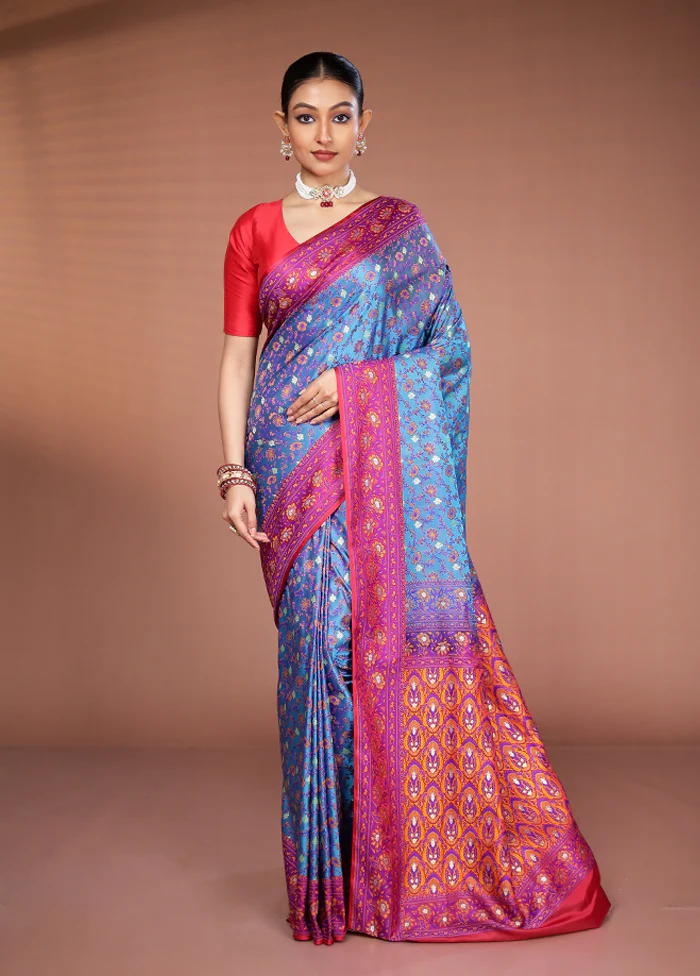 Blue Tanchoi Silk Saree With Blouse Piece - Image 2